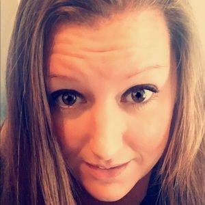 Meet your Posher, Catherine